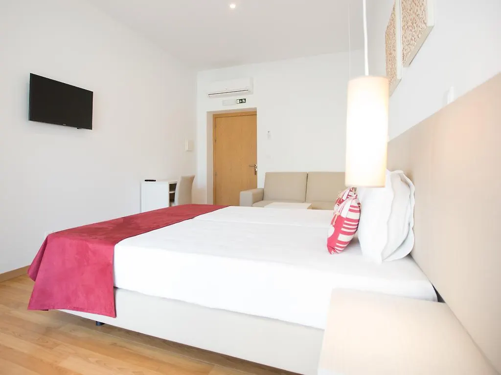 Tavira Monte Guest House